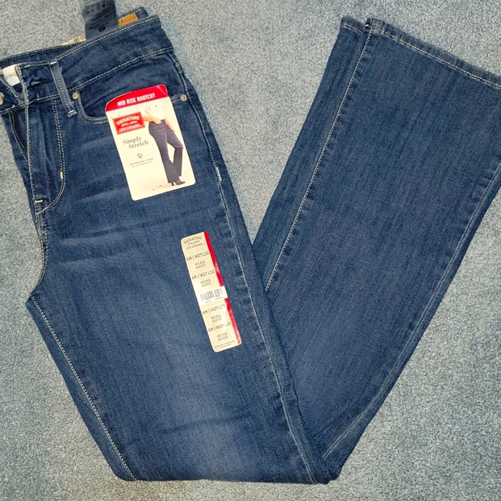 Signature Levi's